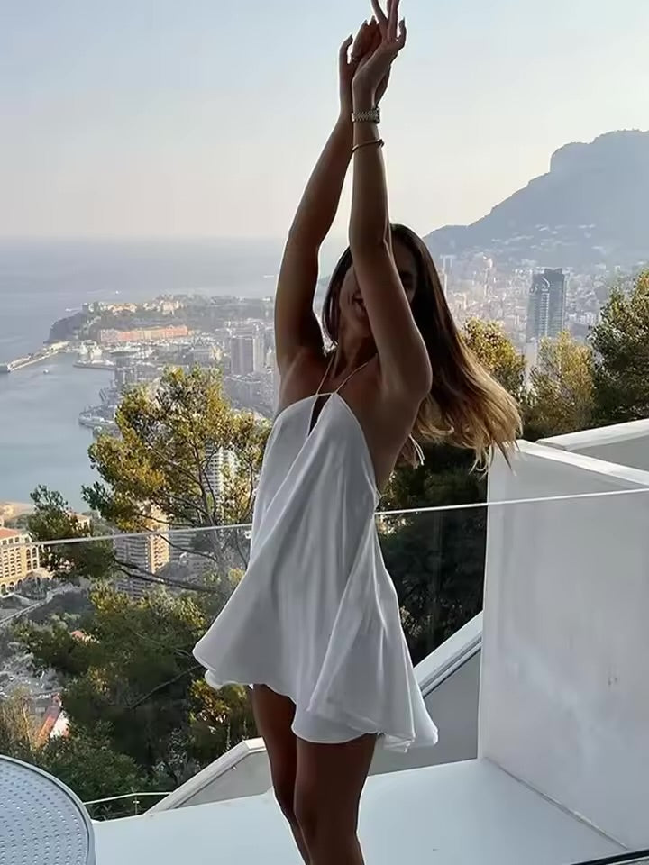 Vestido Mini de Chiffon Sólido com Decote Halter para Mulheres, Sexy, com Costas Abertas e Detalhes em Renda!!
