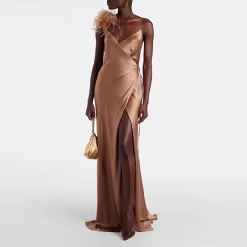 Vestido Longo Feminino de Cetim com Decote V e Cintura Envolvente, Fenda Alta, Costas Nuas e Vazado, Estilo Chique para Festa, Primavera e Verão